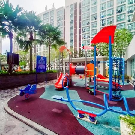 Urban Oasis, 3Br Apt In Prime Location At Cyberjaya By Verano Exterior foto